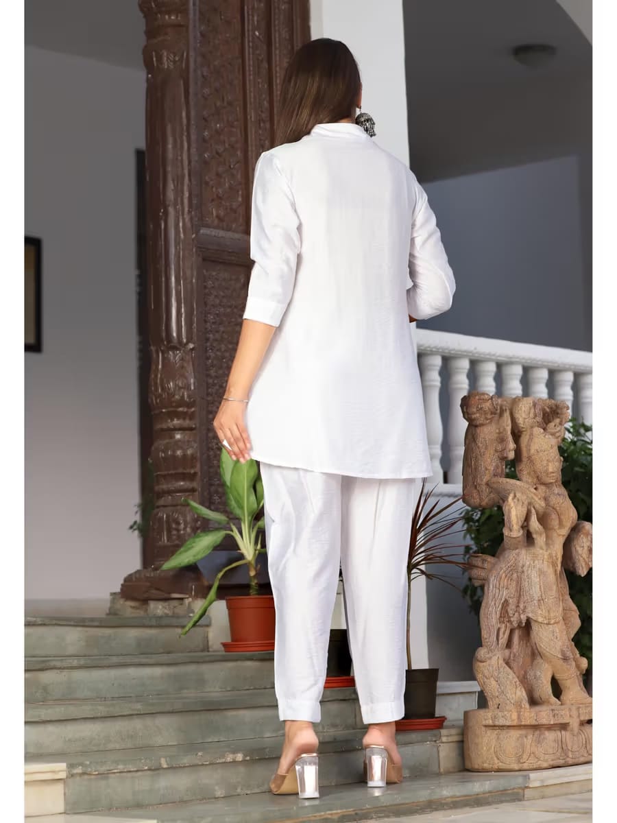Women's White Shirt-Style Kurta with Gold Palm Tree Embroidery
