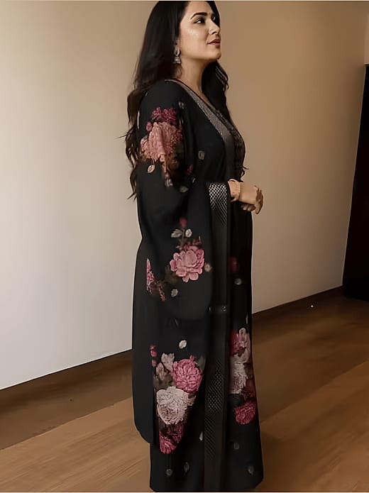 Women's Black Embroidered Kurta Set with Floral Printed Zari Border Dupatta
