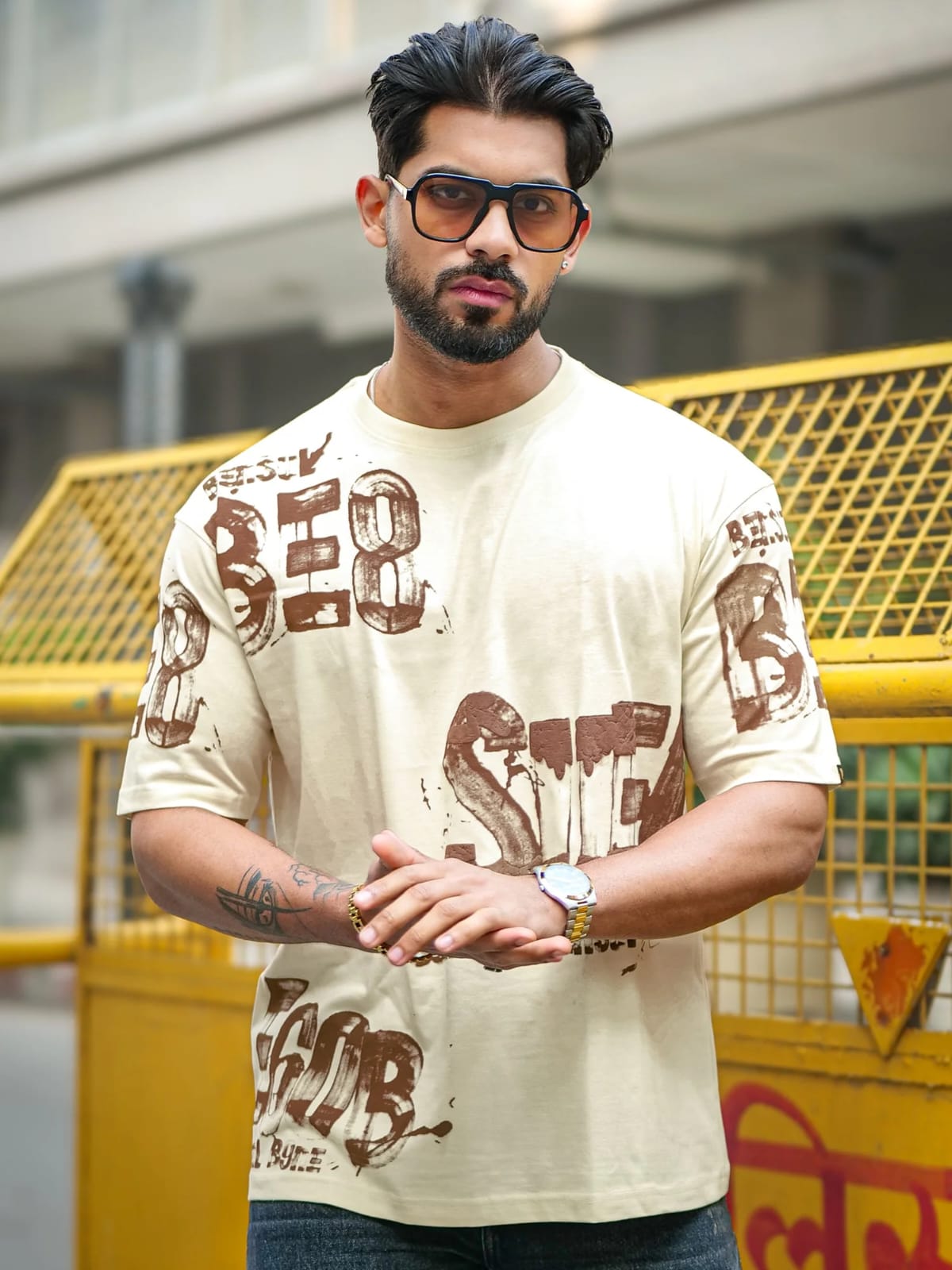 Men’s Beige Oversized Graphic Printed T-Shirt – Street Style Casual Wear
