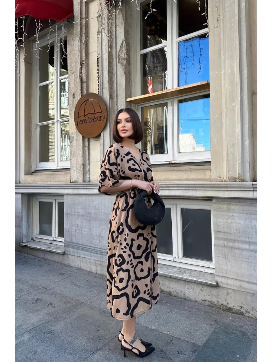 Women’s Beige & Black Abstract Printed Midi Dress