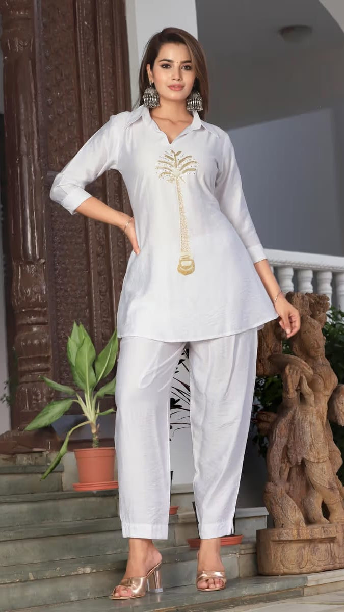 Women's White Shirt-Style Kurta with Gold Palm Tree Embroidery
