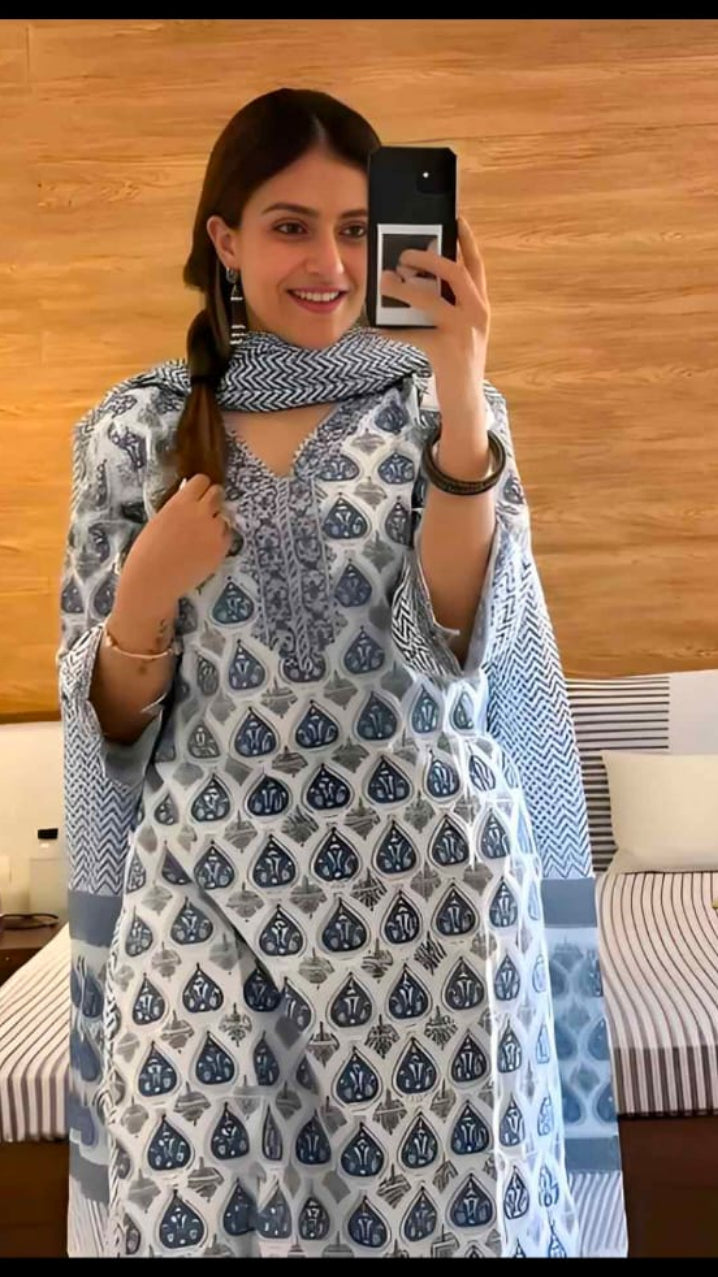 Women’s Slate Blue & White Block-Printed 3-Piece Cotton Suit Set – Kurta, Zig-Zag Pants & Dupatta
