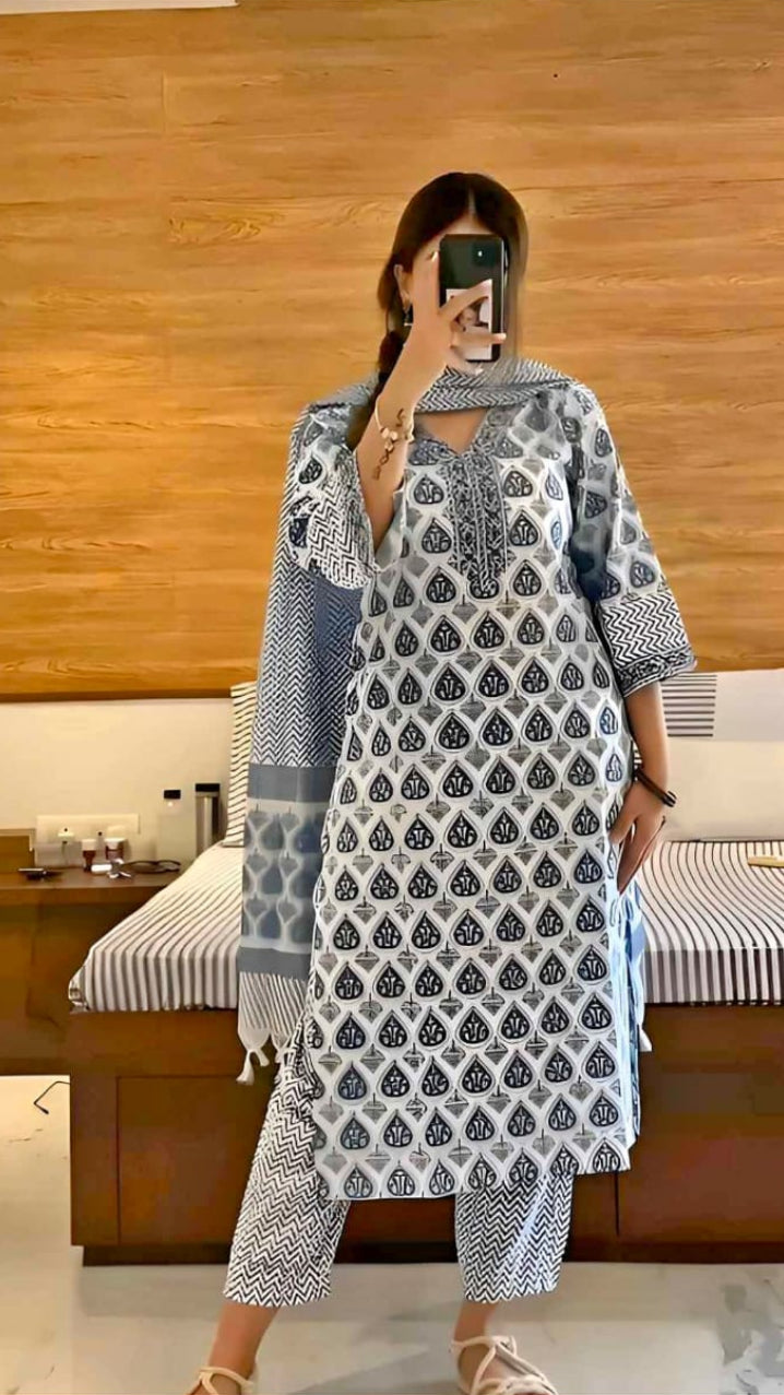 Women’s Slate Blue & White Block-Printed 3-Piece Cotton Suit Set – Kurta, Zig-Zag Pants & Dupatta