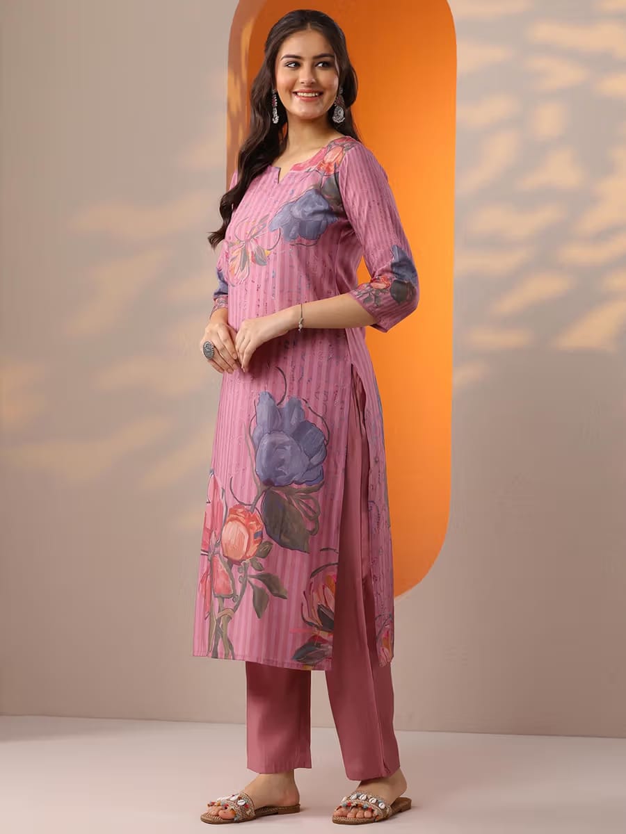 Women's Dusty Pink & Mauve Floral Printed Kurta Set with Dupatta