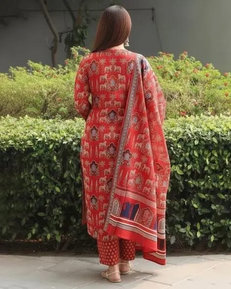 Women’s Rust Red Kalamkari Printed Cotton Kurta Set with Dupatta
