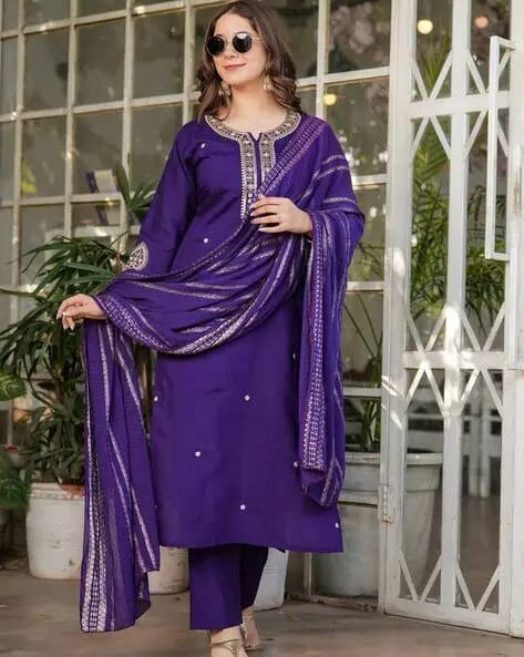 Women’s Deep Purple Silk Blend Embroidered Kurta Set with Zari Dupatta