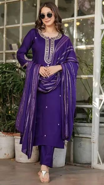 Women’s Deep Purple Silk Blend Embroidered Kurta Set with Zari Dupatta