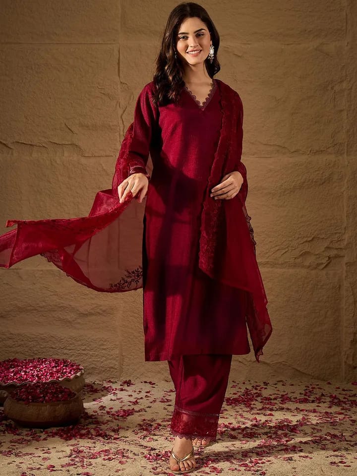 Women’s Maroon Crimson Silk Blend Embroidered Kurta Set with Scalloped Organza Dupatta