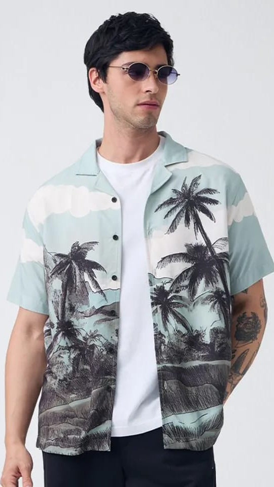 Men’s Light Sage Green Vintage Tropical Palm Tree Print Cuban Collar Short Sleeve Shirt