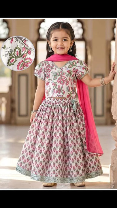 Baby Girls Floral Floral Print Cotton Angrakha Lehenga Choli Set with Contrast Pink Dupatta