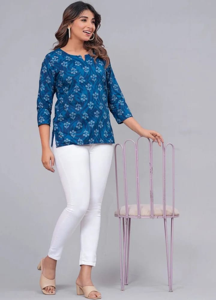 Women’s Teal Blue Ikat & Bandhani Printed Cotton Short Kurti / Tunic Top