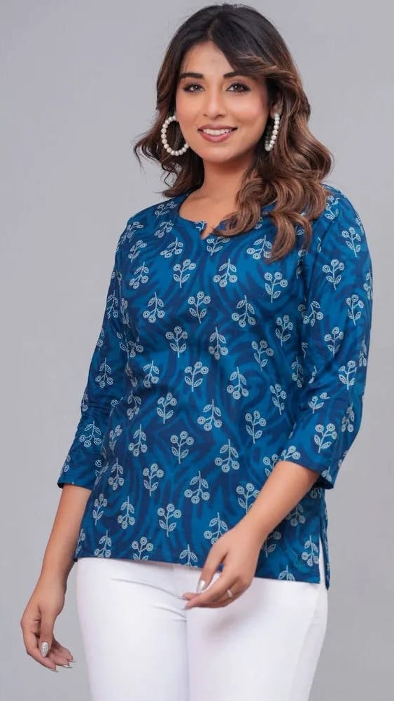 Women’s Teal Blue Ikat & Bandhani Printed Cotton Short Kurti / Tunic Top