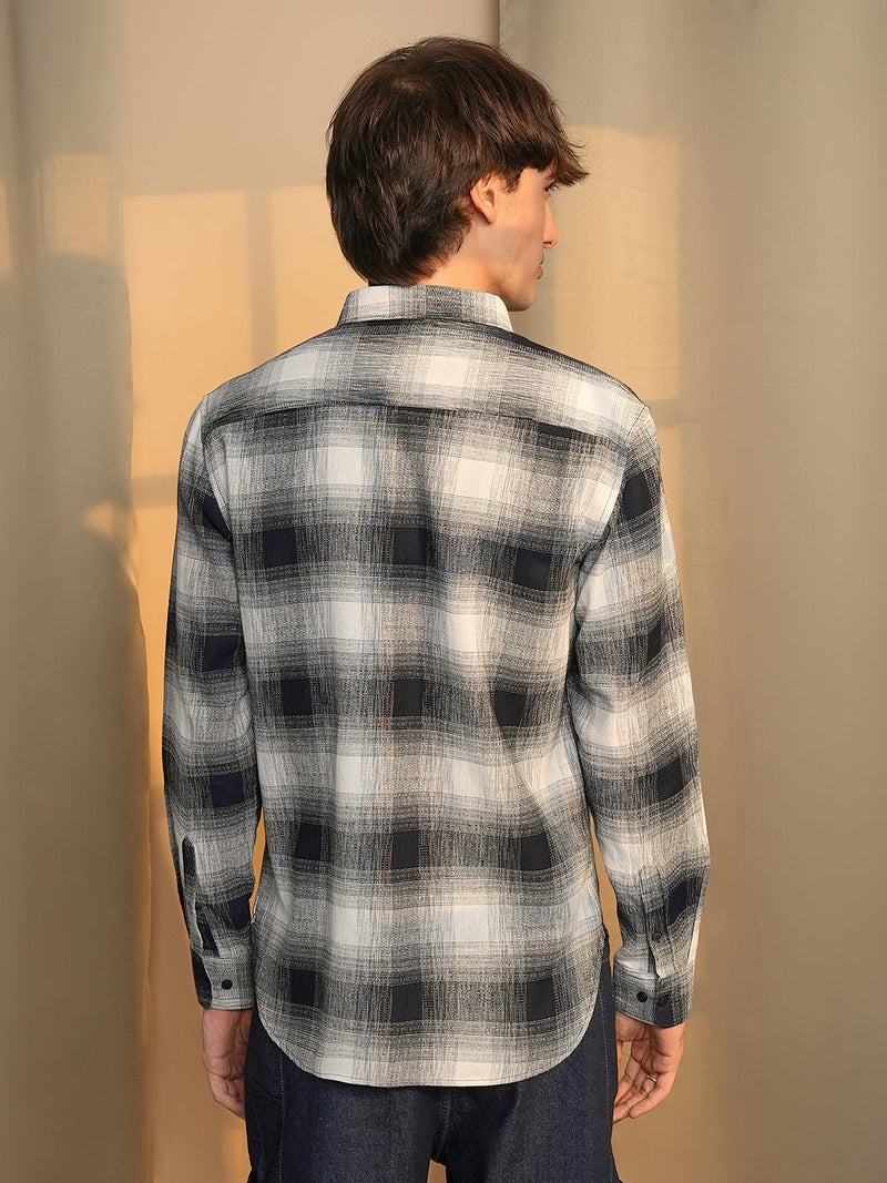 Men’s Monochrome Ombré Plaid Casual Button-Down Shirt – Charcoal & White