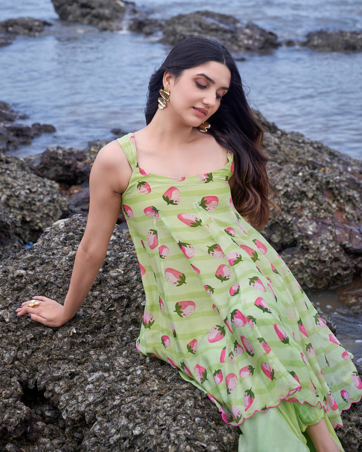 Women’s Lime Green Strawberry Print Flared Tunic with Wide-Leg Pants Set