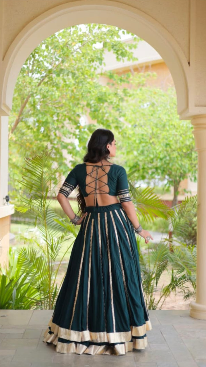 Traditional Peacock Green Gujarati Kutchi Embroidered Chaniya Choli Set for Navratri & Festive Wear
