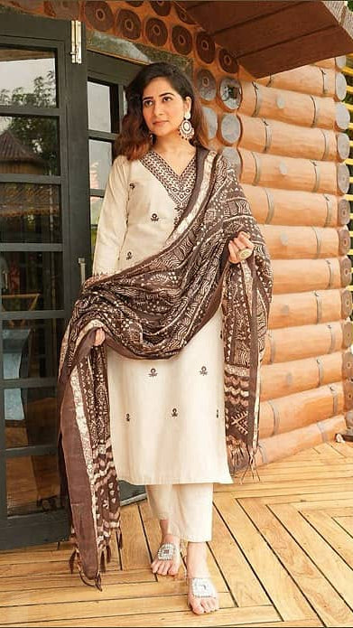 Women's Cream & Beige Embroidered Kurta with Trousers & Dark Brown Printed Dupatta Set