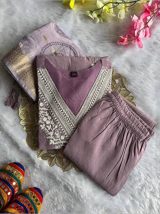 Women's Lavender / Mauve Silk Blend Embroidered V-Neck Kurta with Trousers & Jacquard Printed Dupatta Set