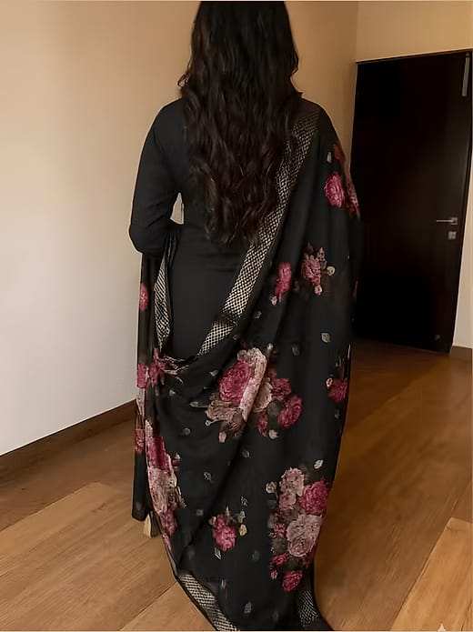 Women's Black Embroidered Kurta Set with Floral Printed Zari Border Dupatta